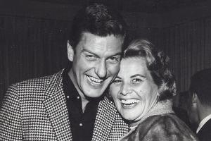 Dick Van Dyke und Rose Marie waren von 1961-1966 zusammen in der "Dick Van Dyke Show" zu sehen