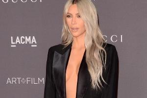 Lieferprobleme bei ihrem Parfüm: Kim Kardashians Fans stinkt's!