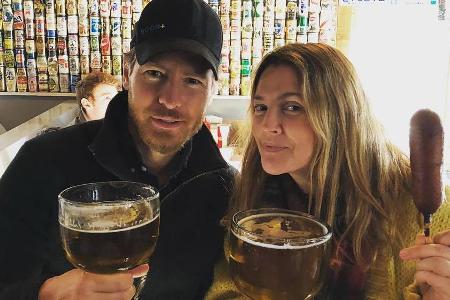Drew Barrymore und Ex-Mann Will Kopelman feierten Weihnachten gemeinsam mit ihren zwei Kindern Drew Barrymore und Ex-Mann Will Kopelman feierten Weihnachten gemeinsam mit ihren zwei Kindern
