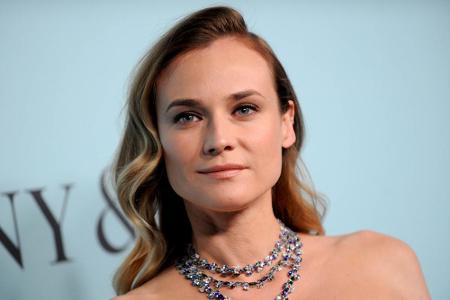 Diane Kruger bei einer Veranstaltung des Schmucklabels Tiffany mit leichten Waves.