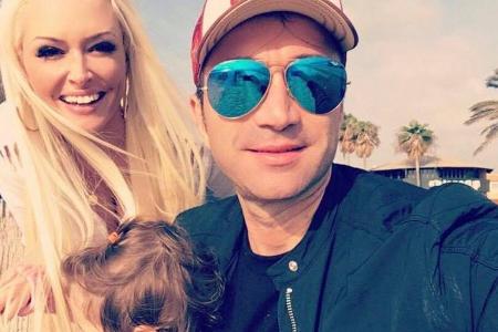Glücklich auf Mallorca: Daniela Katzenberger mit Lucas Cordalis und der kleinen Sophia Glücklich auf Mallorca: Daniela Katzenberger mit Lucas Cordalis und der kleinen Sophia