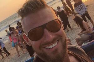 Muskel-Model Michael Kocikowski im künstlichen Koma