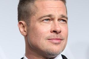 Brad Pitt schwelgt in Erinnerungen mit Jennifer Aniston