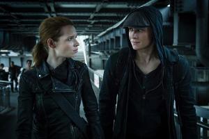 Karoline Herfurth und Matthias Schweighöfer in "You Are Wanted"