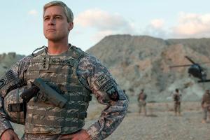 Erster Trailer: Brad Pitt wird zur ergrauten "War Machine"