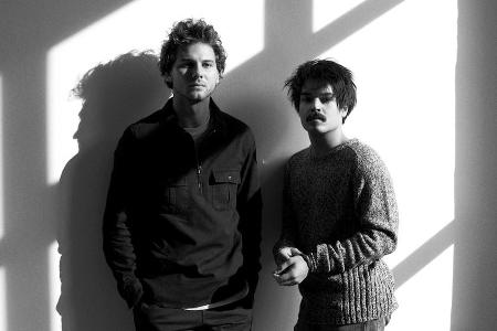 Clemens Rehbein (r.) und Philipp Dausch von Milky Chance haben in den letzten Jahren viel erlebt Clemens Rehbein (r.) und Philipp Dausch von Milky Chance haben in den letzten Jahren viel erlebt