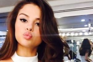 Geht Selena Gomez unter die Schmuck-Designer?
