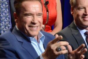 Schwarzenegger über Trump: "Ich glaube, er ist in mich verliebt"