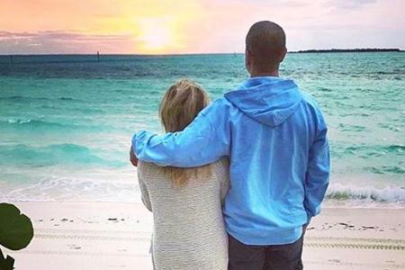 Blicken gemeinsam in die Zukunft: Reese Witherspoon und ihr Mann Jim Toth Blicken gemeinsam in die Zukunft: Reese Witherspoon und ihr Mann Jim Toth