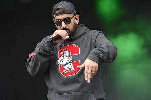 Rapper Haftbefahl zollt Nike für Sport-Hijab Respekt