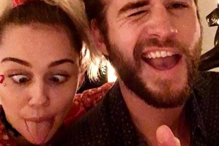 Miley Cyrus streckt wie gewohnt die Zunge raus Miley Cyrus streckt wie gewohnt die Zunge raus