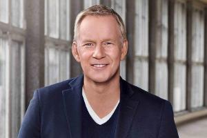 Johannes B. Kerner kehrt mit seiner Kochsendung ins TV zurück