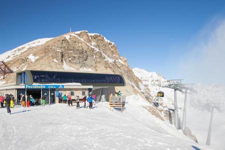 Serfaus-Fiss-Landis (Österreich): Auf einem Hochplateau in Tirol bietet das Skigebiet vor allem eines: Abwechslung. Zudem ge...