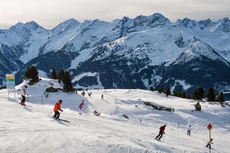 Zillertal Arena (Österreich): Action für Groß und Klein bietet eines der beliebtesten Gebiete der Alpenrepublik. Auf gut 143...