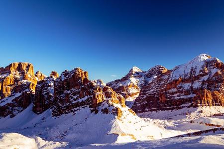 Schnee und Berge versprechen alle Skigebiete, doch nur in den wenigsten fühlen sich Urlauber wirklich wohl Schnee und Berge versprechen alle Skigebiete, doch nur in den wenigsten fühlen sich Urlauber wirklich wohl