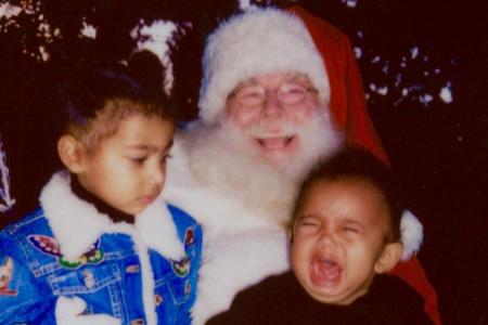 Der einzige, der bei dem Treffen von Santa Claus, North (l.) und Saint West Spaß hatte, ist offenbar Santa selbst