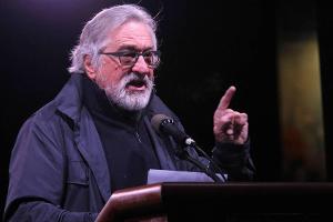 Robert De Niro und Co. sagen Donald Trump den Kampf an