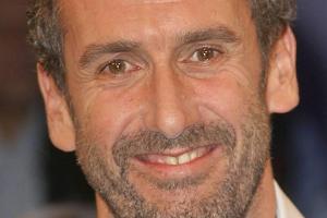 Elmar Paulke wird neue "Schlag den Star"-Stimme