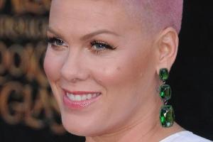 Babypfunde? Pink macht anderen Müttern Mut