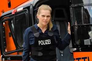 "Helen Dorn: Bis zum Anschlag": Die Kommissarin (Anna Loos) im Einsatz