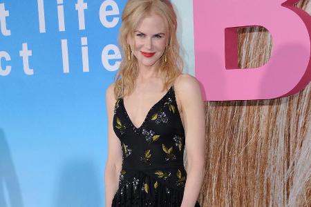 Im schwarzen Volantkleid schwebte Kidman elfengleich über den Red Carpet Im schwarzen Volantkleid schwebte Kidman elfengleich über den Red Carpet