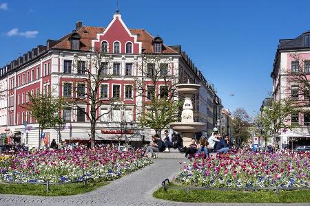 Der Gärtnerplatz in München leuchtet im Frühling mit all seiner Pracht Der Gärtnerplatz in München leuchtet im Frühling mit all seiner Pracht