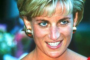 Großbritannien steht Kopf: Lady-Di-Ausstellung fasziniert die Massen