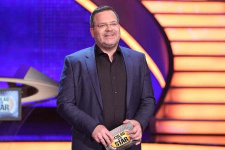 Elton moderiert auch die neunte Staffel von Elton moderiert auch die neunte Staffel von