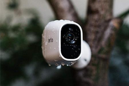 Intelligente Überwachungskameras: Schutz für Haus und Garten Intelligente Überwachungskameras: Schutz für Haus und Garten