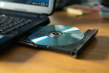 Ersatz für optische Laufwerke im PC Ersatz für optische Laufwerke im PC
