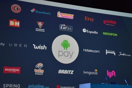 Mit dem Smartphone bezahlen ist mit Android Pay keine Zukunftsmusik mehr. Hinterlegen Sie im System Ihre Kreditkartendaten, ...