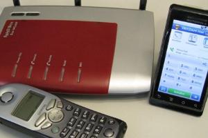 Fritz!Box als Basisstation für DECT-Telefone und Smartphones einrichten.