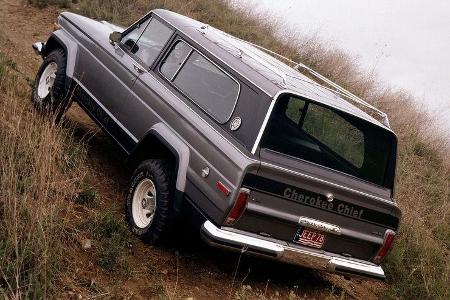 02/2021, AMC Jeep Cherokee SJ