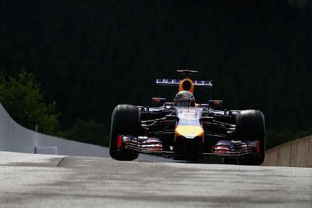 Sebastian Vettel - Red Bull - Formel 1 - GP Belgien - Spa-Francorchamps - 23. November 2014