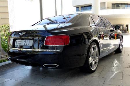 Bentley Flying Spur - F1 Abu Dhabi 2014 - Carspotting