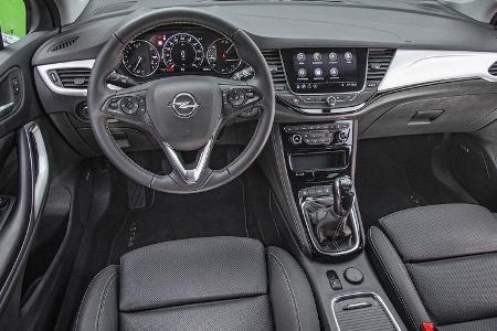 Opel Astra, Interieur
