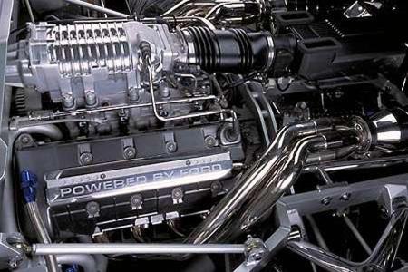 Der Mittelmotorsportler wird von einem 5,4 Liter großen V8 mit satten 500 PS angetrieben.