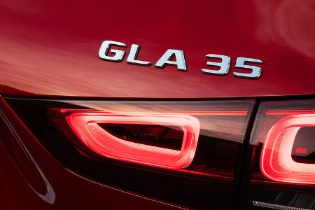 Mercedes-AMG GLA 35
