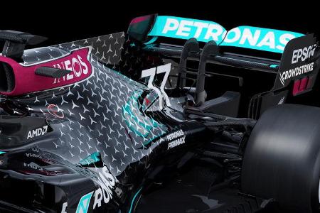 Mercedes - Schwarze Lackierung - W11 - 2020