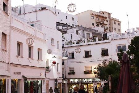 Spanien