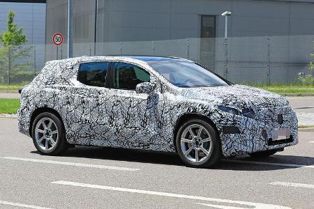 Erlkönig Mercedes EQC Crossover
