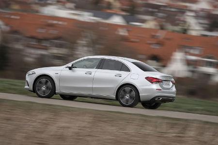 Mercedes A 250 e, Exterieur