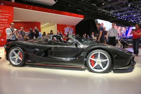Ferrari LaFerrari Spider Paris 2016
