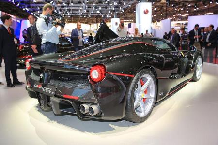 Ferrari LaFerrari Spider Paris 2016