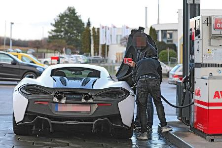 Erlkönig McLaren Sports Series Hybrid