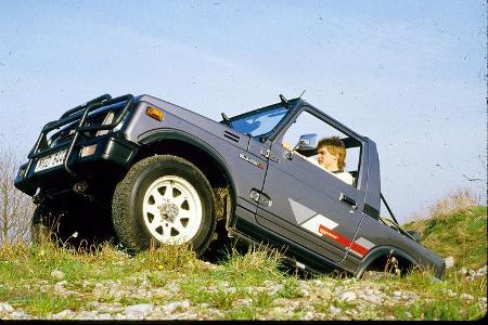 Suzuki SJ 413