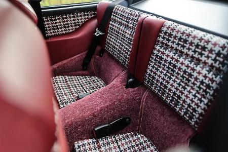 Singer Porsche 911, Interieur