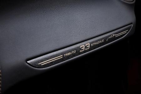 Alfa Romeo 4C Spider 33 Stradale Tributo