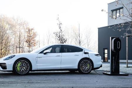 Porsche Panamera Turbo S E-Hybrid Facelift
