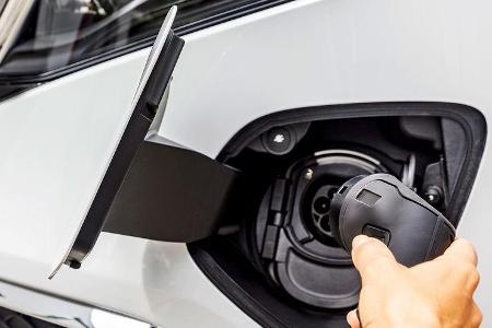 Mercedes-Benz EQV: Weltpremiere für die erste Premium-Großraumlimousine mit elektrischem Antrieb Mercedes-Benz EQV: World P... Mercedes-Benz EQV: Weltpremiere für die erste Premium-Großraumlimousine mit elektrischem Antrieb Mercedes-Benz EQV: World P...